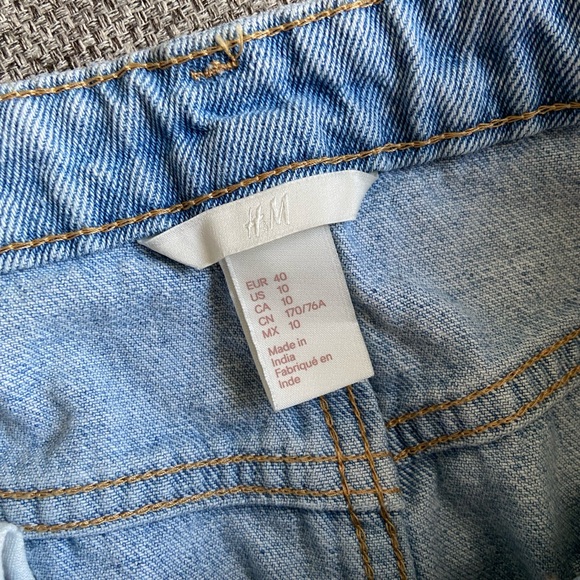 H&M jean skirt - Picture 3 of 4